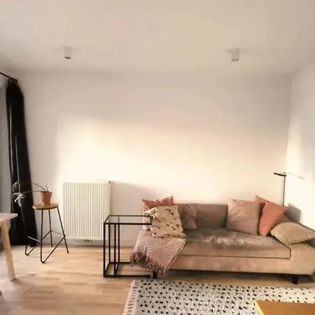 Apartment Stanow Praga Pol Studio